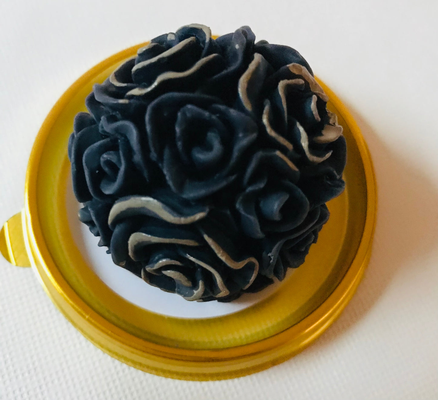 Bunch of Roses Party Favors